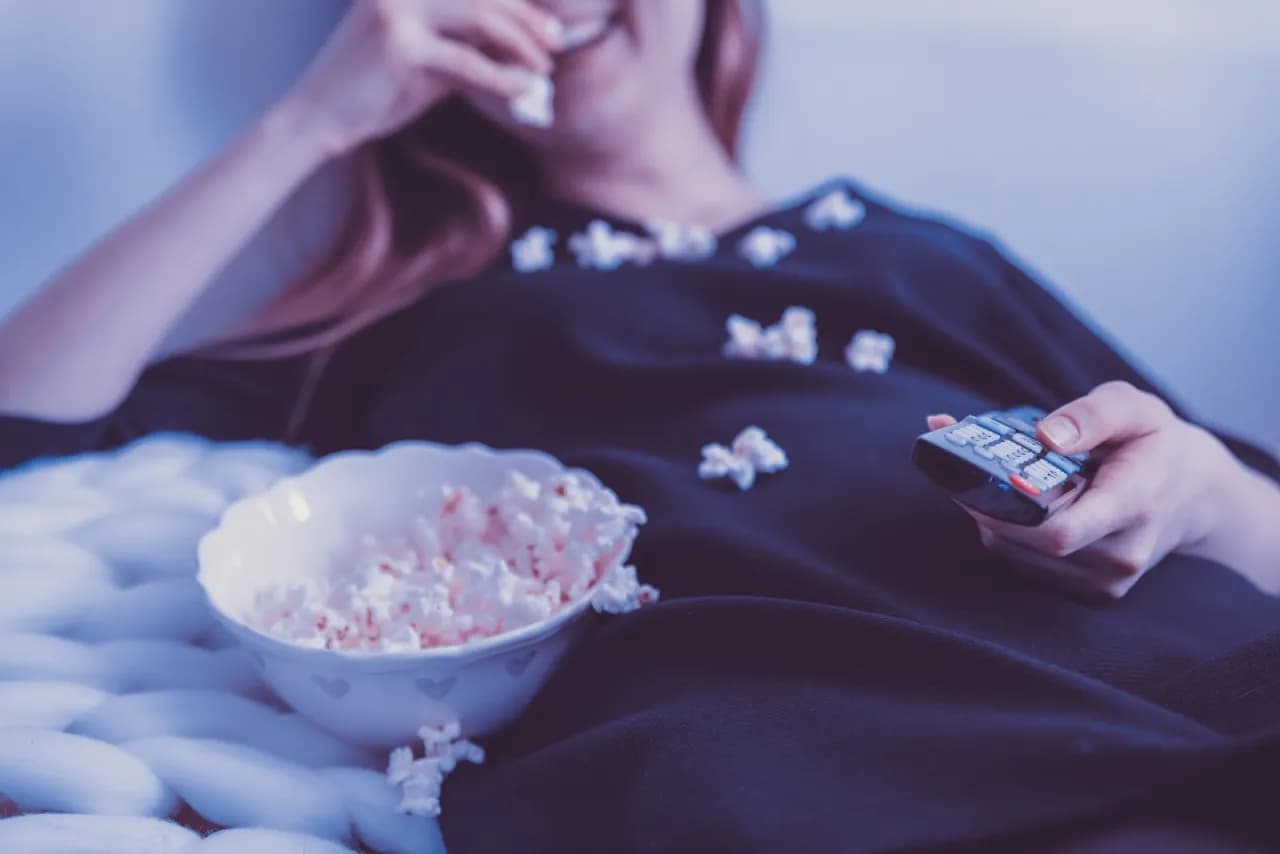 Filmy które trzymają w napięciu – najlepsze thrillery, które zaskoczą Filmy które trzymają w napięciu – najlepsze thrillery, które zaskoczą