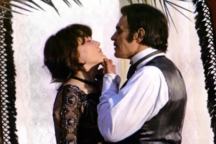 Reżyser filmu Dzieje grzechu – różne wersje i ich unikalne style Reżyser filmu Dzieje grzechu – różne wersje i ich unikalne style