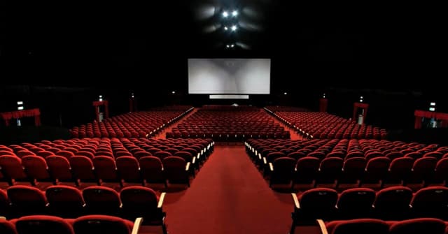 Ile filmy są w kinach? Sprawdź, co warto zobaczyć teraz! Ile filmy są w kinach? Sprawdź, co warto zobaczyć teraz!